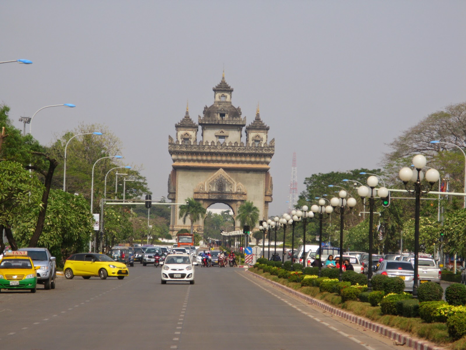 Vientiane's answer to the Arc du Triomphe (it's taller)