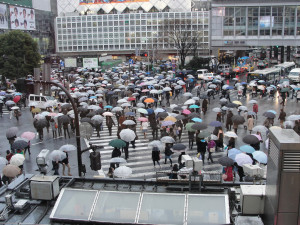Shibuya scramble crossing ( photo by RachelH / CC BY-NC )
