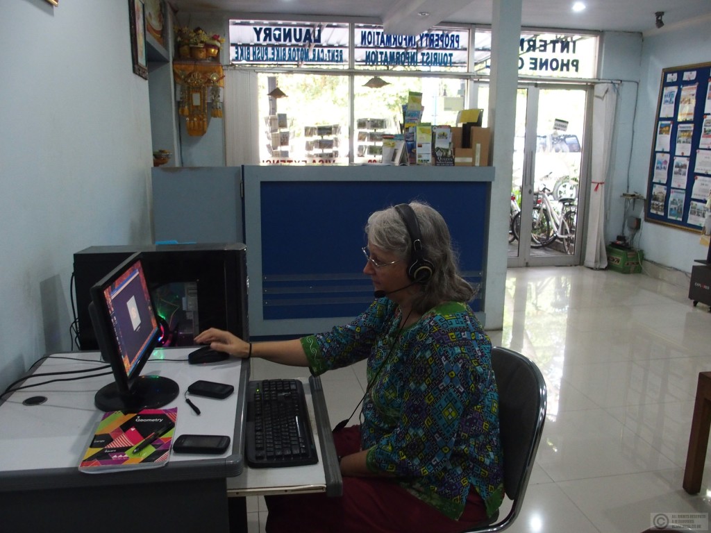 The internet cafe in Sanur